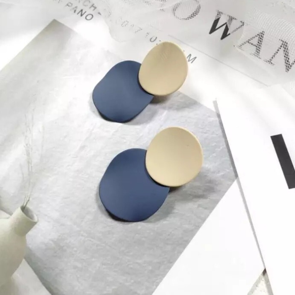 Crescent Circle Drop Earrings